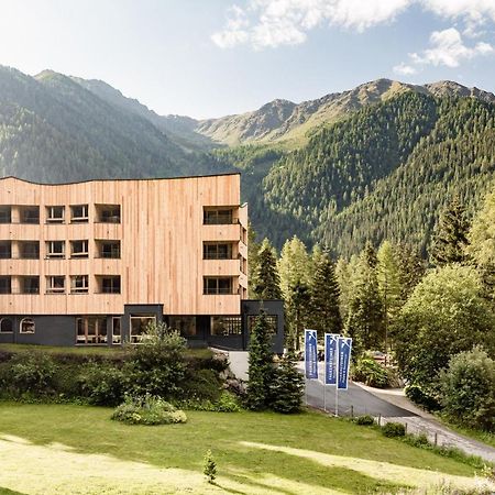 Falkensteiner Hotel Antholz - Adults Only מראה חיצוני תמונה