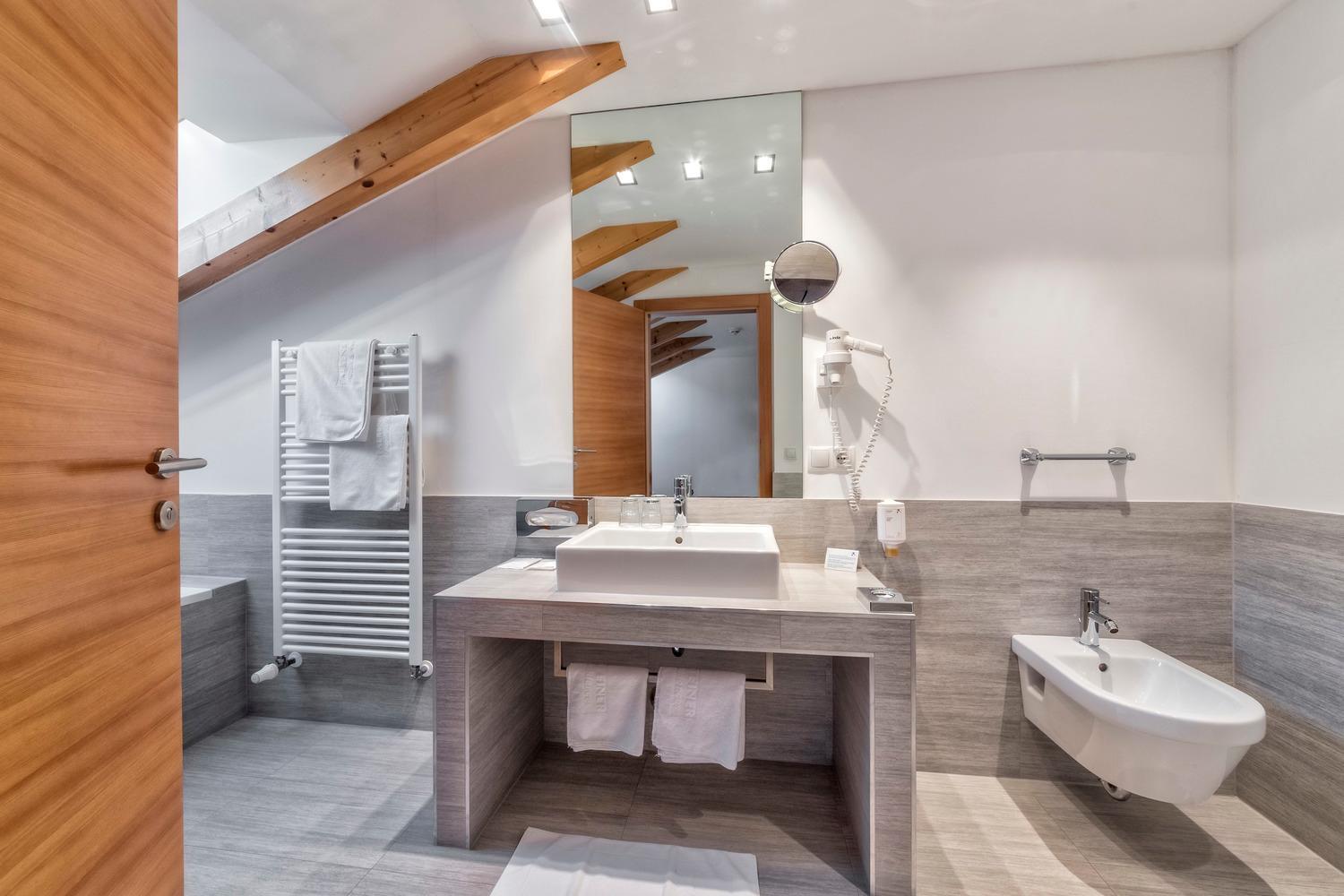 Falkensteiner Hotel Antholz - Adults Only מראה חיצוני תמונה